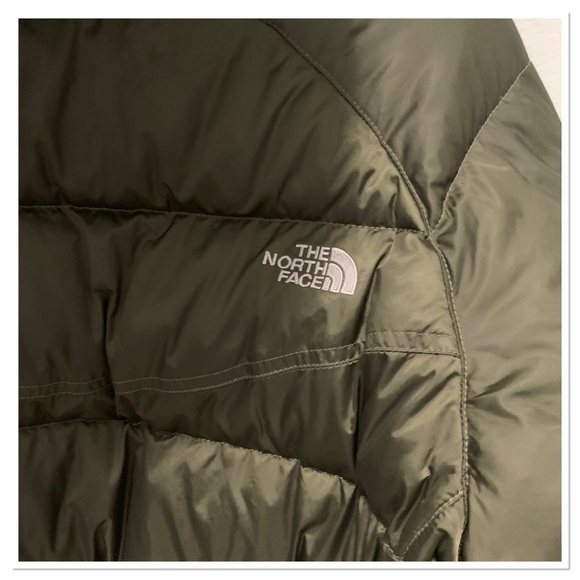 The North Face 550 Down Filled Fur Hooded Puffer Jacket Olive Green Size Large - Picture 12 of 15